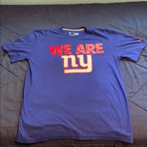 New York Giants T-Shirt Large looks like new